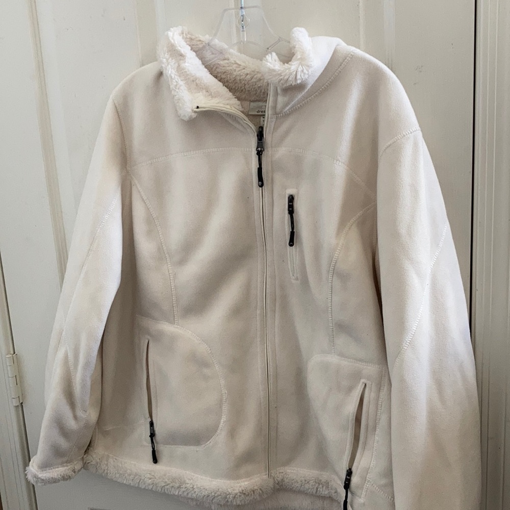 FINAL MARKDOWN Toasty dress barn jacket 18/20